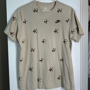 Nike T-shirt